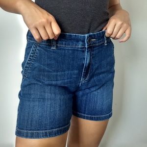 Liz Claiborne Mid Thigh Denim Shorts